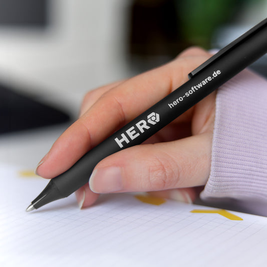 Bild: Der Hero Kugelschreiber in schwarz